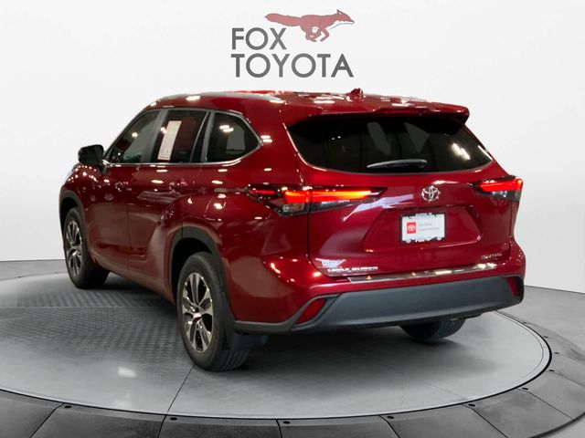 2024 Toyota Highlander XLE