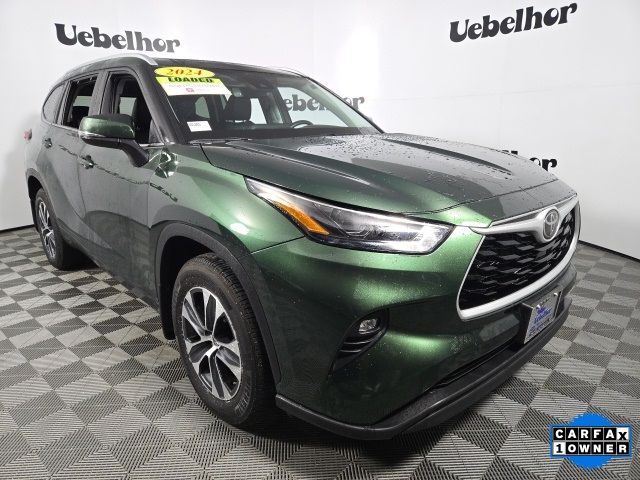 2024 Toyota Highlander XLE