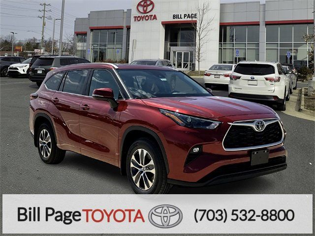 2024 Toyota Highlander XLE