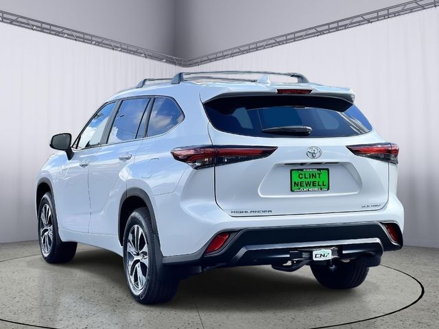 2024 Toyota Highlander XLE