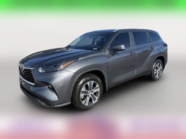 2024 Toyota Highlander XLE