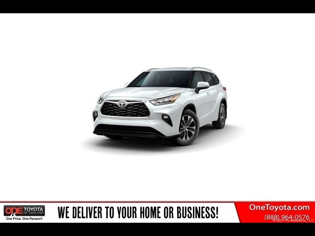 2024 Toyota Highlander XLE