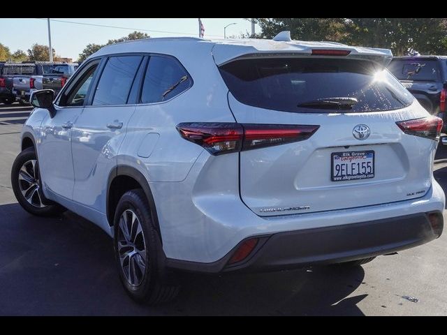 2024 Toyota Highlander XLE