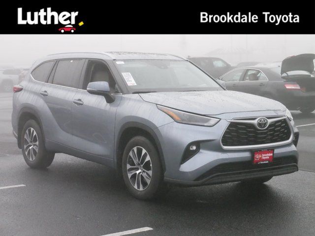 2024 Toyota Highlander XLE