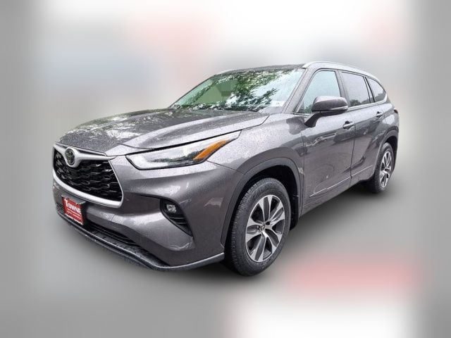 2024 Toyota Highlander XLE