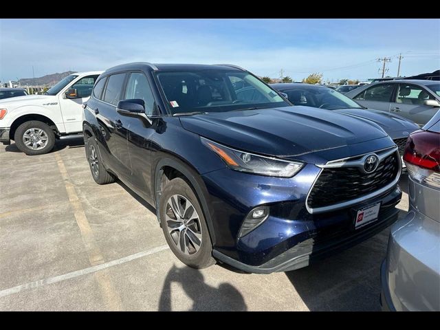 2024 Toyota Highlander XLE