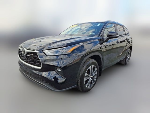 2024 Toyota Highlander XLE