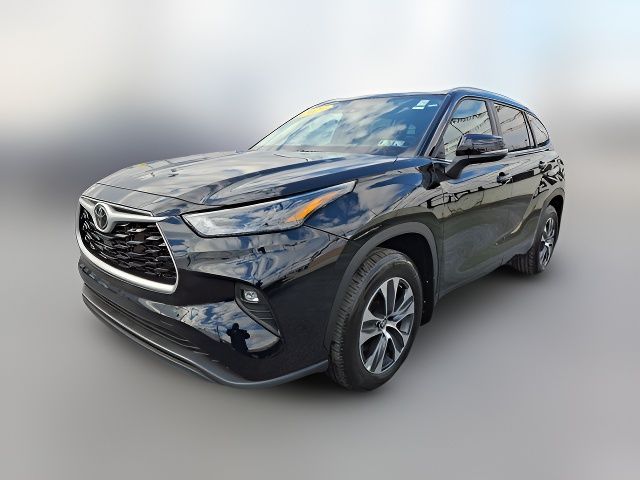 2024 Toyota Highlander XLE