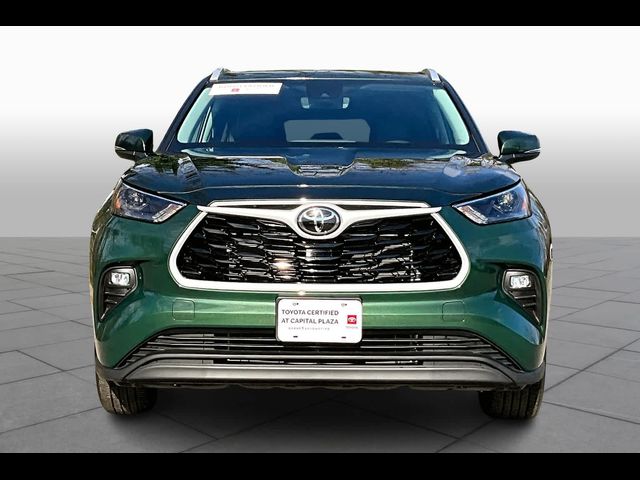 2024 Toyota Highlander XLE