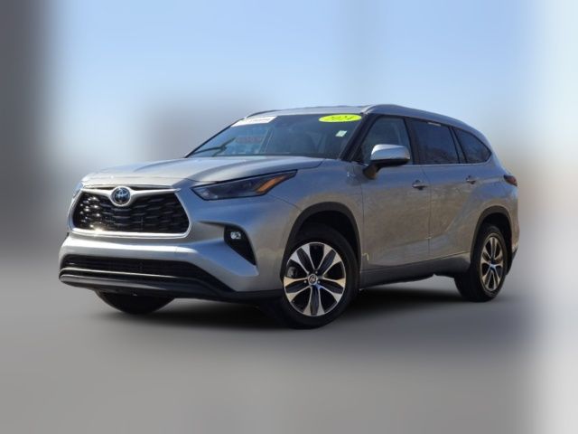 2024 Toyota Highlander XLE