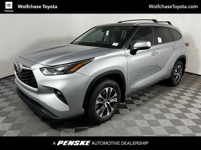 2024 Toyota Highlander XLE