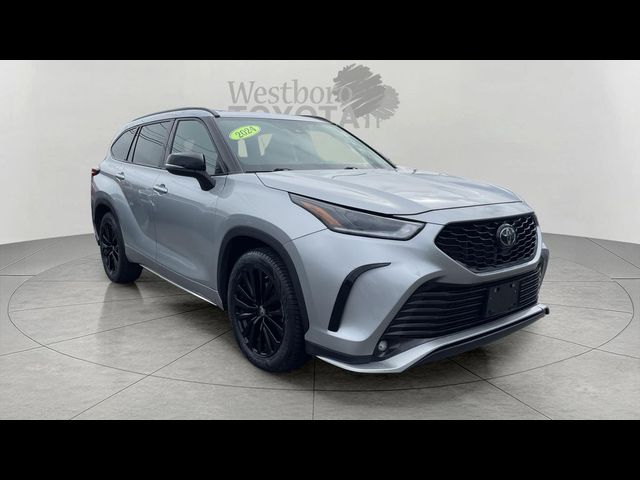 2024 Toyota Highlander XSE