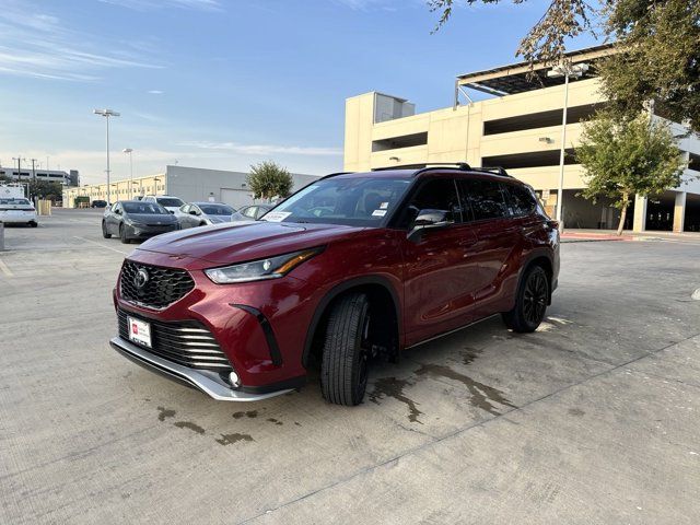 2024 Toyota Highlander XSE