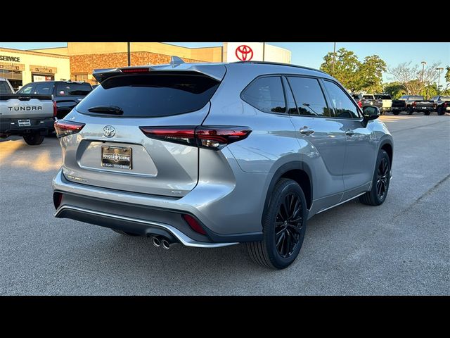 2024 Toyota Highlander XSE