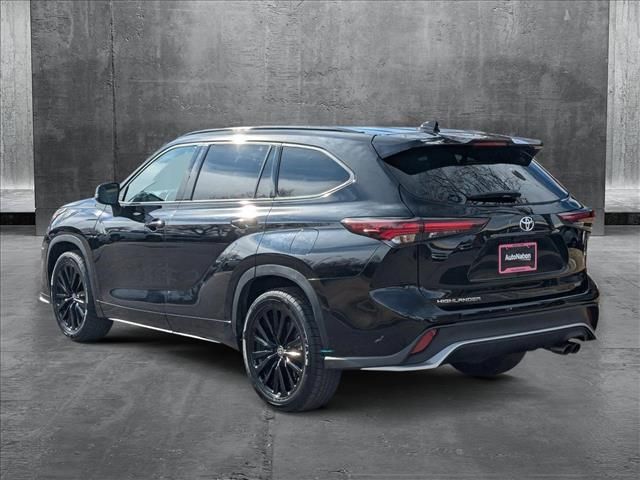 2024 Toyota Highlander XSE