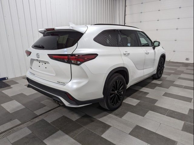 2024 Toyota Highlander XSE