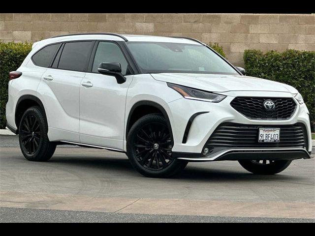 2024 Toyota Highlander XSE