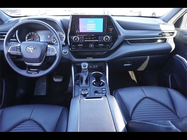 2024 Toyota Highlander XSE