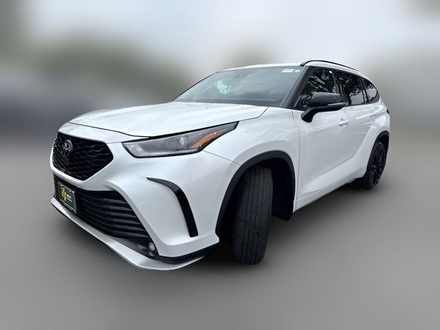 2024 Toyota Highlander XSE