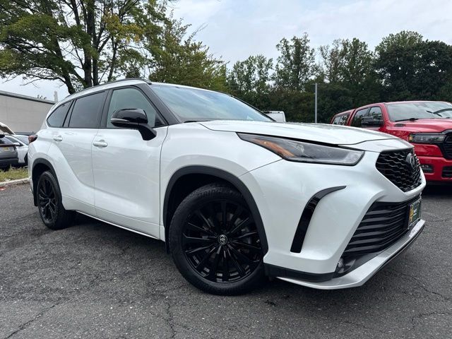 2024 Toyota Highlander XSE