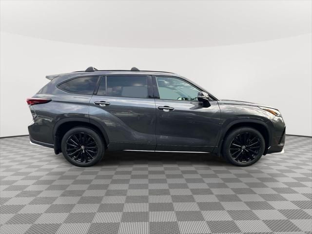2024 Toyota Highlander XSE
