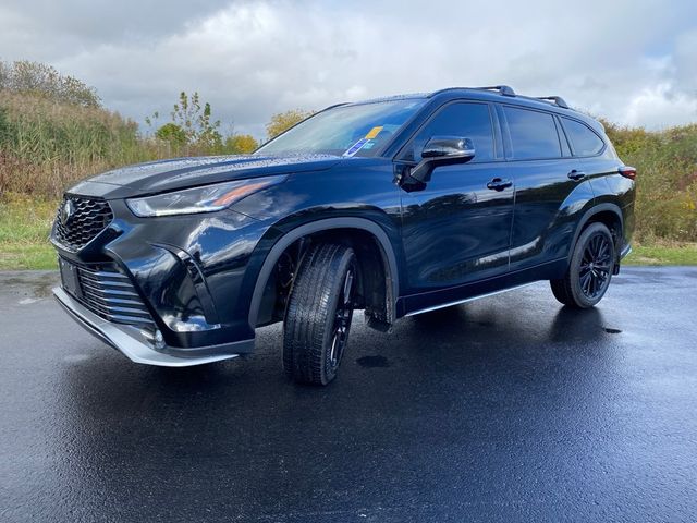 2024 Toyota Highlander XSE