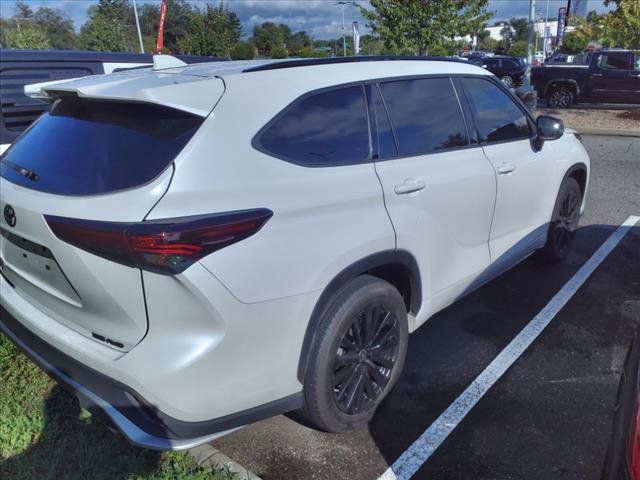 2024 Toyota Highlander XSE