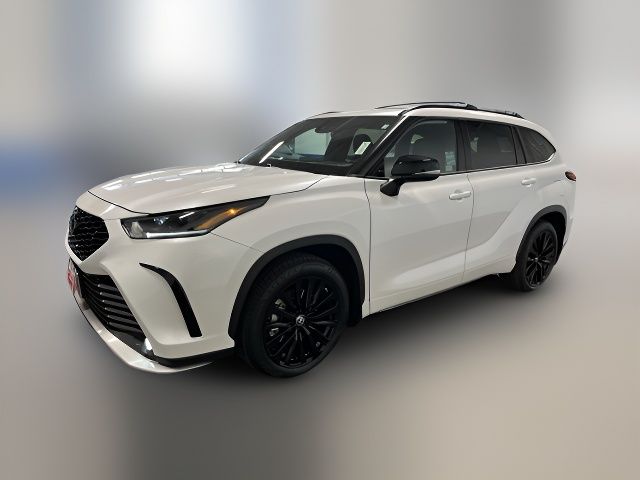 2024 Toyota Highlander XSE