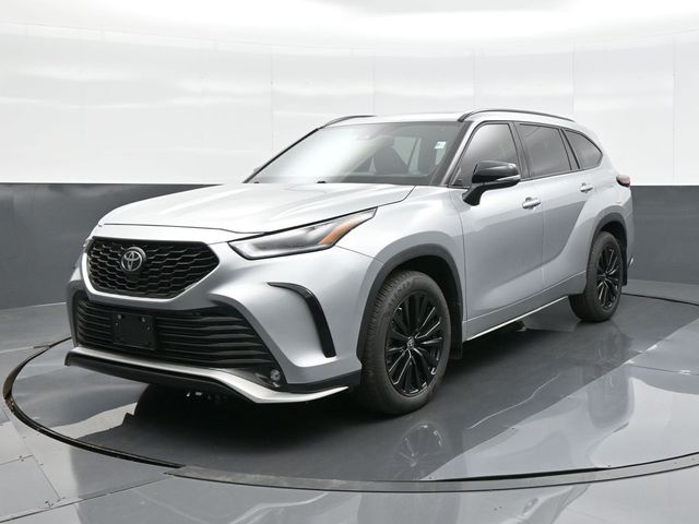 2024 Toyota Highlander XSE