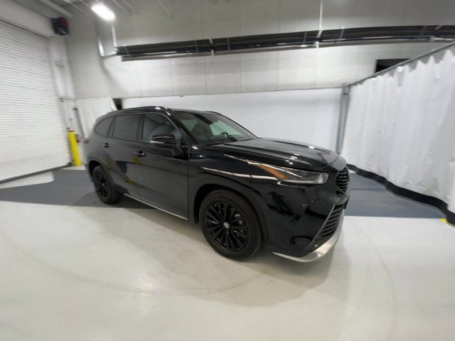 2024 Toyota Highlander XSE