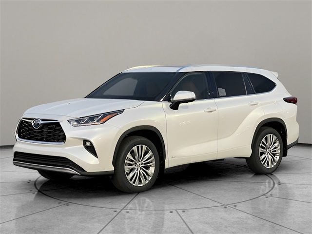 2024 Toyota Highlander Hybrid Platinum