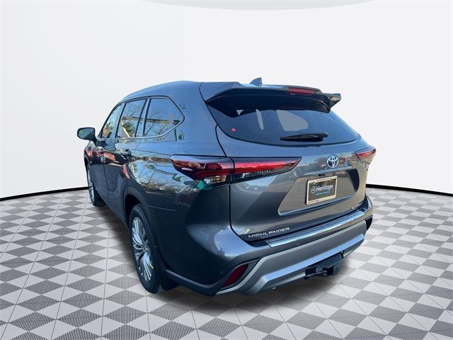 2024 Toyota Highlander Hybrid Platinum