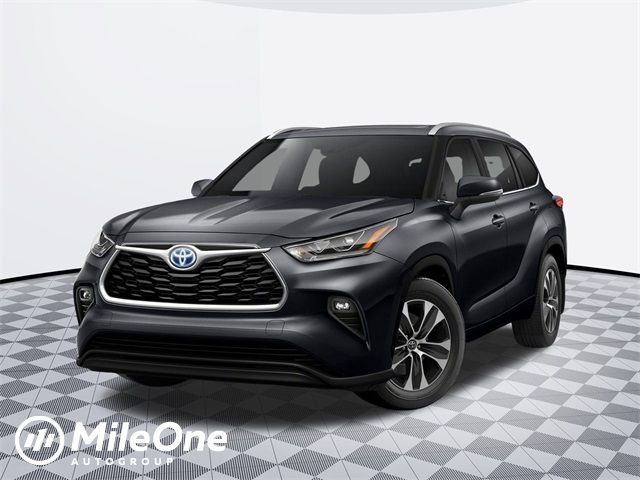 2024 Toyota Highlander Hybrid XLE