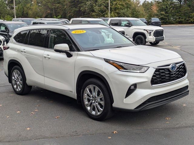 2024 Toyota Highlander Hybrid Limited