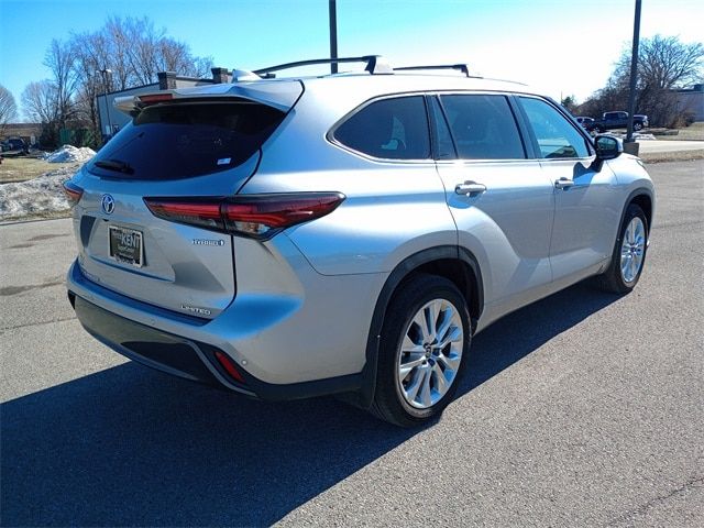 2024 Toyota Highlander Hybrid Limited