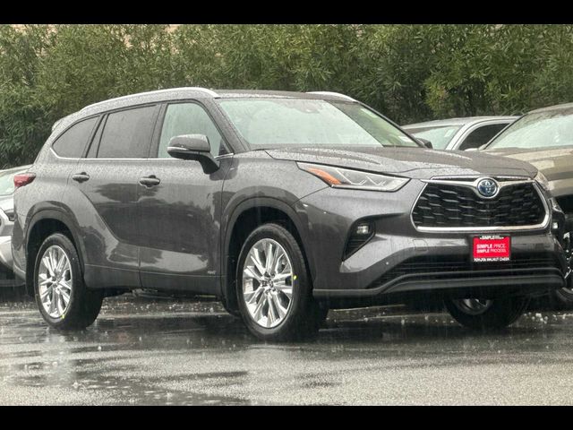 2024 Toyota Highlander Hybrid Limited