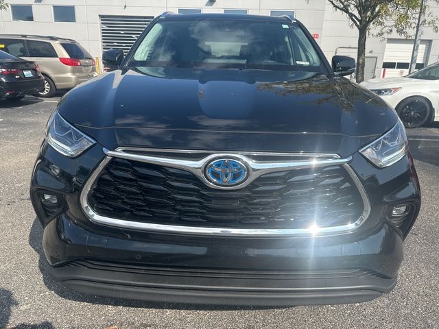 2024 Toyota Highlander Hybrid Limited