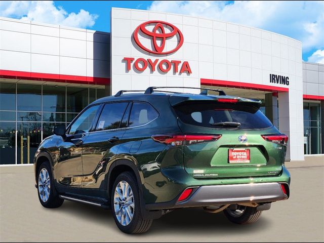 2024 Toyota Highlander Hybrid Limited