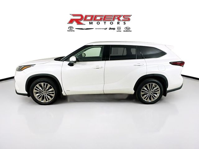 2024 Toyota Highlander Hybrid Platinum