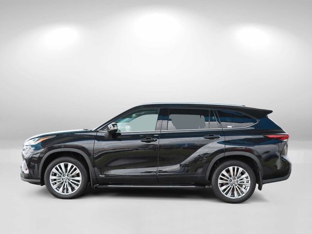 2024 Toyota Highlander Hybrid Platinum