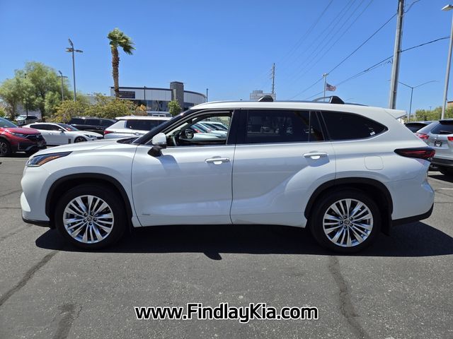 2024 Toyota Highlander Hybrid Platinum