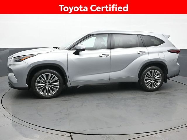 2024 Toyota Highlander Hybrid Platinum