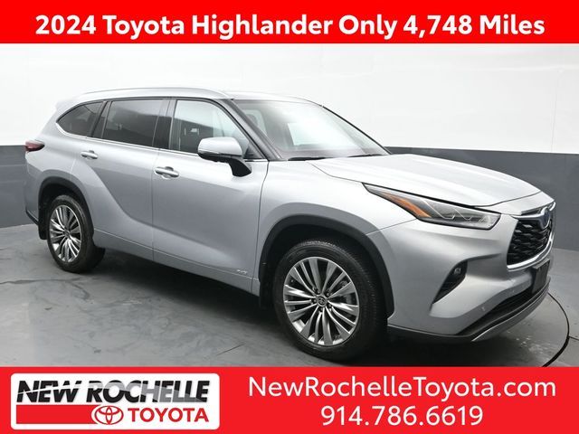 2024 Toyota Highlander Hybrid Platinum