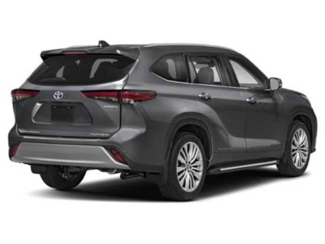 2024 Toyota Highlander Hybrid Platinum