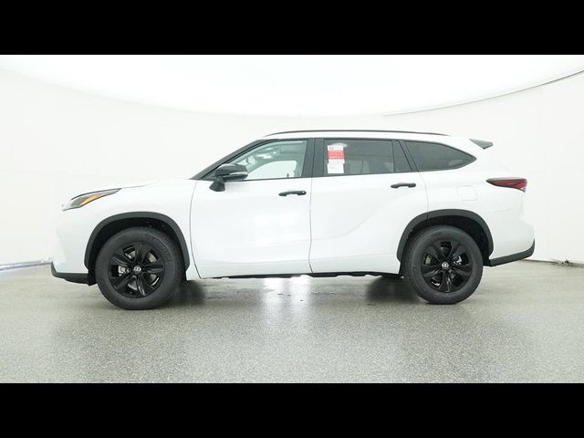 2024 Toyota Highlander Hybrid XLE