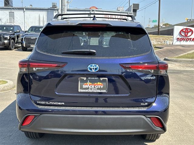 2024 Toyota Highlander Hybrid XLE