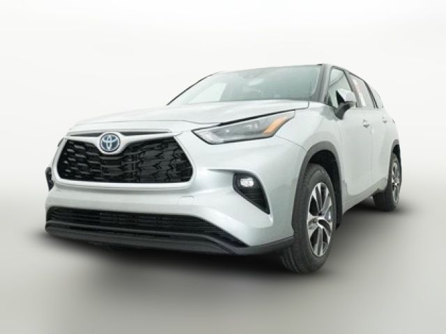 2024 Toyota Highlander Hybrid XLE