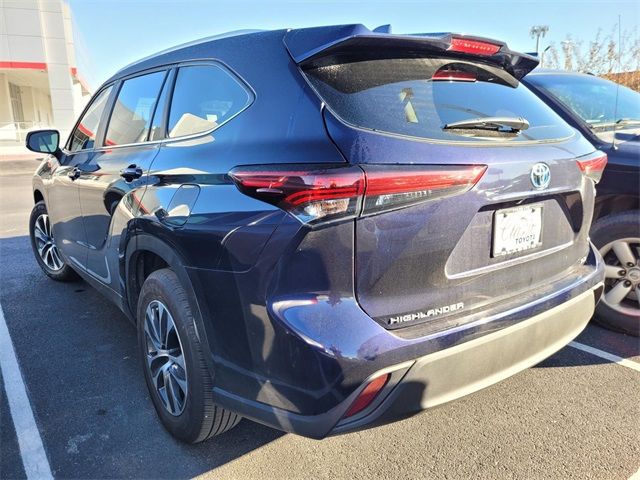 2024 Toyota Highlander Hybrid XLE