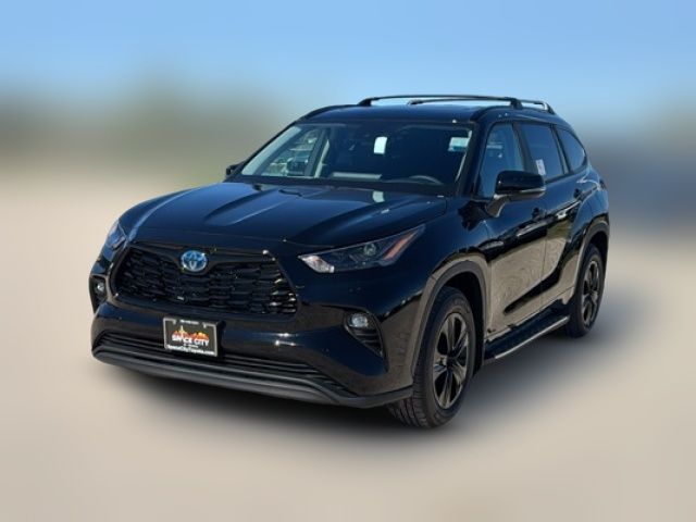 2024 Toyota Highlander Hybrid XLE Nightshade