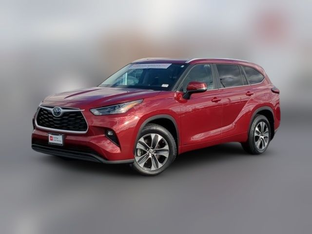 2024 Toyota Highlander Hybrid XLE